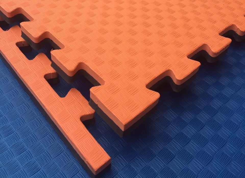 Будо-мат Ласточкин хвост 100x100