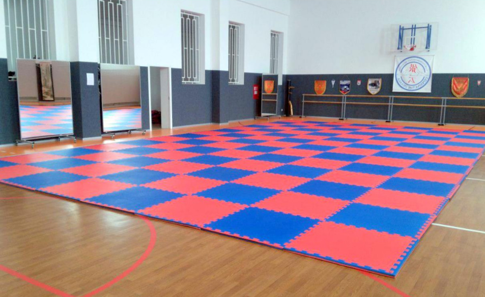 Будо-мат Ласточкин хвост 100x100