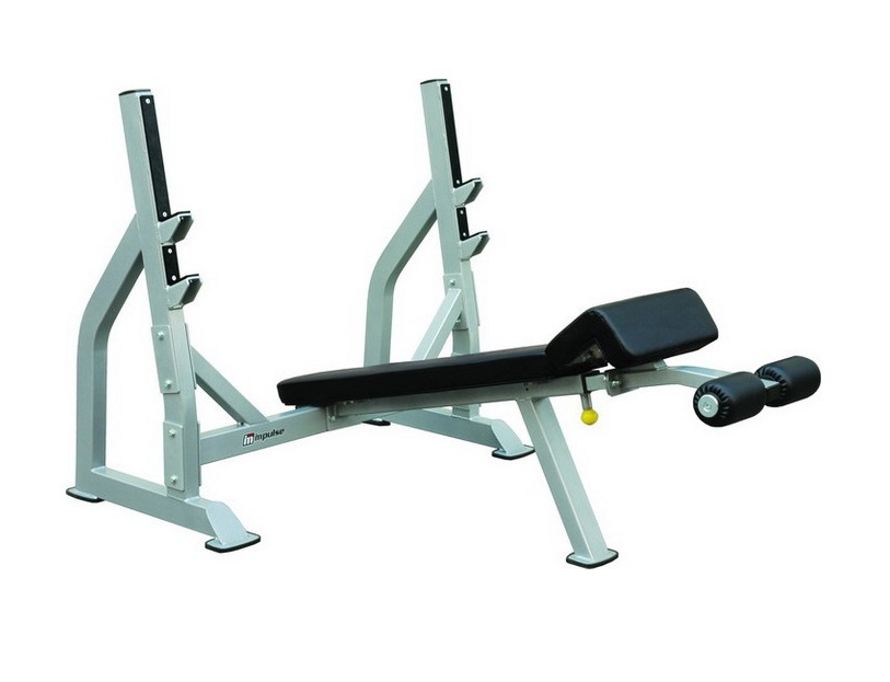 Impulse IFODB олимпийская скамья для жима с отрицательным наклоном